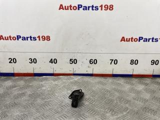 Датчик расхода воздуха Mazda 3 2015