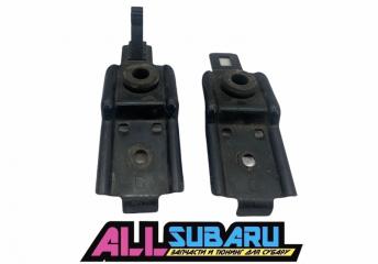 Комплект кронштейнов крепления радиатора Subaru Impreza WRX STI 2007