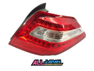 Запчасть фонарь задний правый Nissan Teana 2010