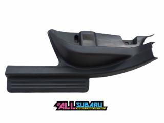 Накладка порога в салоне задняя левая Subaru Impreza WRX 2007
