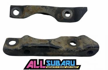 Крепление редуктора Subaru Forester 2005