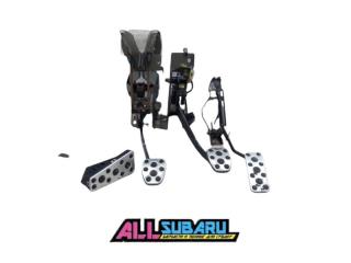 Педальный узел Subaru Impreza WRX STI 2003