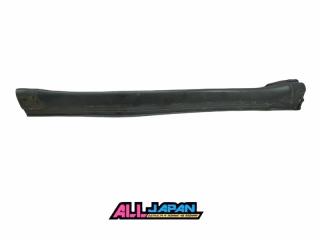 Порог правый Mitsubishi PAJERO 4 2008