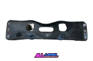 Балка передний Subaru Forester 2000