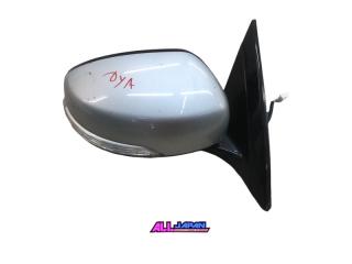 Запчасть зеркало боковое правое Nissan Teana 2010