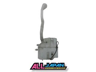 Фото запчасти бачок омывателя Nissan Fuga 2009 контрактная запчасть Запчасть бачок омывателя Nissan Fuga 2009