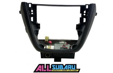 Пластик центральной консоли Subaru Impreza WRX STI 2003
