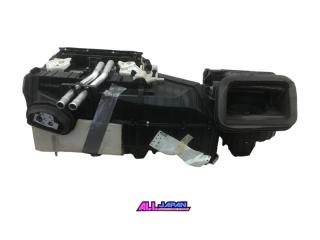 Запчасть моторчик печки Audi A5 2010