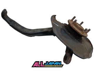 Запчасть кулак передний правый Honda Accord 8