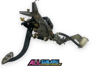 Педальный узел Subaru Impreza WRX STI 2002