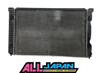 Запчасть радиатор охлаждения двигателя Audi A4 2004-2008