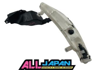 Запчасть бачок омывателя Audi A6 2013