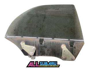 Стекло двери заднее правое Subaru Impreza  WRX STI 2007