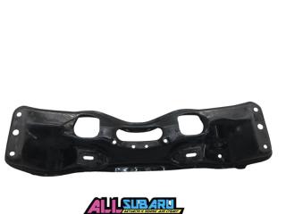 Балка передний Subaru Forester 2001