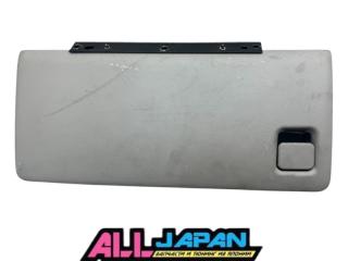 Запчасть бардачок Chevrolet Tahoe 2001