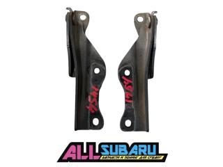 Петля капота Subaru Impreza  WRX STI 2006
