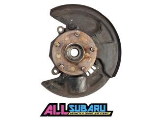 Кулак передний правый Subaru Impreza WRX STI 2006
