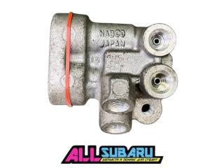 Распределитель тормозов Subaru Impreza  WRX 2005 GDA EJ205 27671-FE010 контрактная