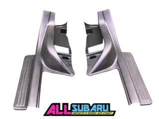 Накладка порога в салоне задняя Subaru Impreza WRX STI 2006 контрактная Накладка порога в салоне задняя Subaru Impreza WRX STI 2006