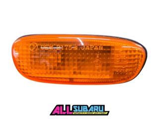 Поворотник в крыло передний правый Subaru Impreza WRX STI 1999