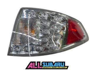 Фонарь задний правый Subaru Impreza WRX 2010