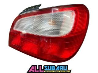 Фонарь задний Subaru Impreza WRX STI 2001