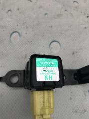 Запчасть датчик air bag Lexus RX 400h 2008