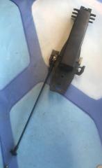 Кронштейн ручки двери Land Rover Freelander 2 2007-2014
