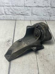 Кронштейн АКПП правый VW Passat 2001-2005 контрактная Кронштейн АКПП правый VW Passat 2001-2005