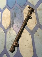 Топливная рампа Toyota RAV 4 2006-2013 2381428031 контрактная