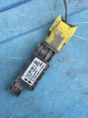 Фото запчасти датчик air bag VW Touareg 1 2002-2007 контрактная запчасть Запчасть датчик air bag VW Touareg 1 2002-2007