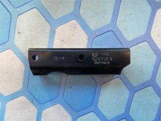 Кронштейн (сопут. товар) VW Touareg 1 2002-2007