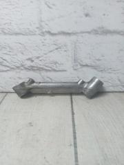 Фото запчасти кронштейн VW Passat 2005-2010 контрактная запчасть Запчасть кронштейн VW Passat 2005-2010