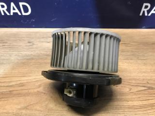 Моторчик печки L200 2009 KB4T 2.5 4D56