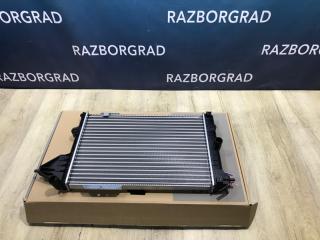Радиатор охлаждения Opel Vectra