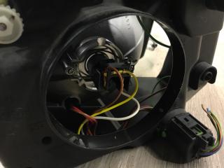 Фара правая Fusion 2010 CBK 1.6 FYJA