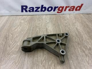 Фото запчасти кронштейн Opel Astra 2007 контрактная запчасть Запчасть кронштейн Opel Astra 2007