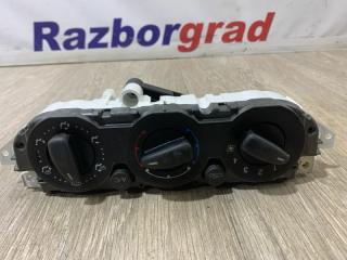 Запчасть блок управления отопителем Ford Focus 2008