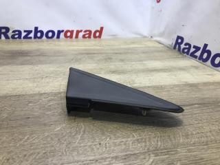 Накладка крыла передняя правая Ford Focus 2005