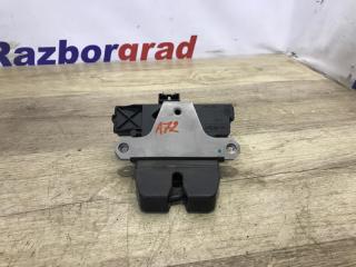 Замок багажника Ford Focus 2005