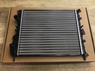 Радиатор охлаждения Renault Logan/Clio 2/Megan