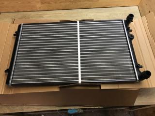 Радиатор охлаждения Audi/Skoda/Volkswagen A3/Golf 4/Octavia 1