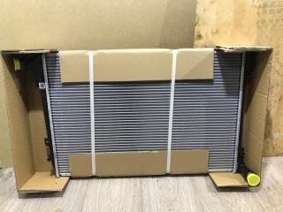 Запчасть радиатор охлаждения Skoda/Volkswagen Octavia /Superb 2/Caddy/Golf/Jetta/Touran 03-15