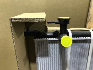 Фото запчасти радиатор охлаждения Nissan Micra/March/Latio/Note 10-20 новая запчасть Запчасть радиатор охлаждения Nissan Micra/March/Latio/Note 10-20