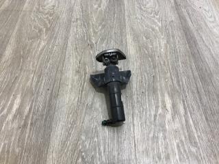 Форсунка омывателя фар левая Volkswagen Touran 2010