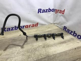 Запчасть топливная рампа Toyota Avensis 2006