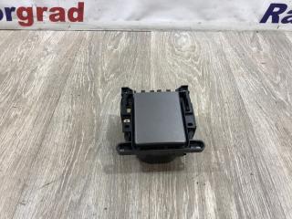 Фото запчасти подстаканники Lexus IS250 2010 контрактная запчасть Запчасть подстаканники Lexus IS250 2010