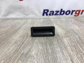 Запчасть кнопка открывания багажника Ford Focus 2010