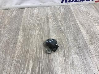 Замок двери задний левый Renault Master 2010