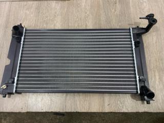 Радиатор охлаждения Toyota Corolla E120/Avensis T250 02-08 1.4-1.8 MT 284646 новая